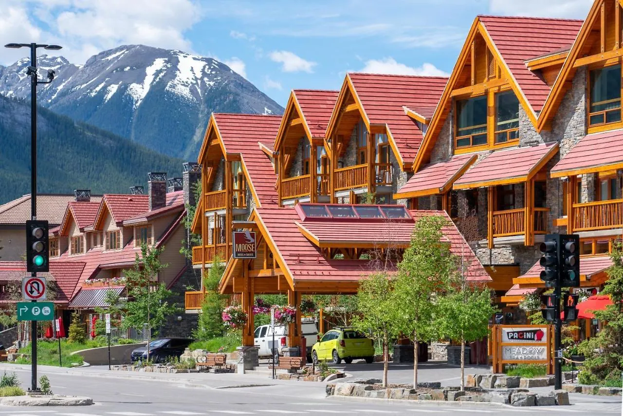 Moose Hotel And Suites Banff Canada