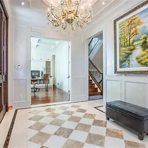 Luxury Canada