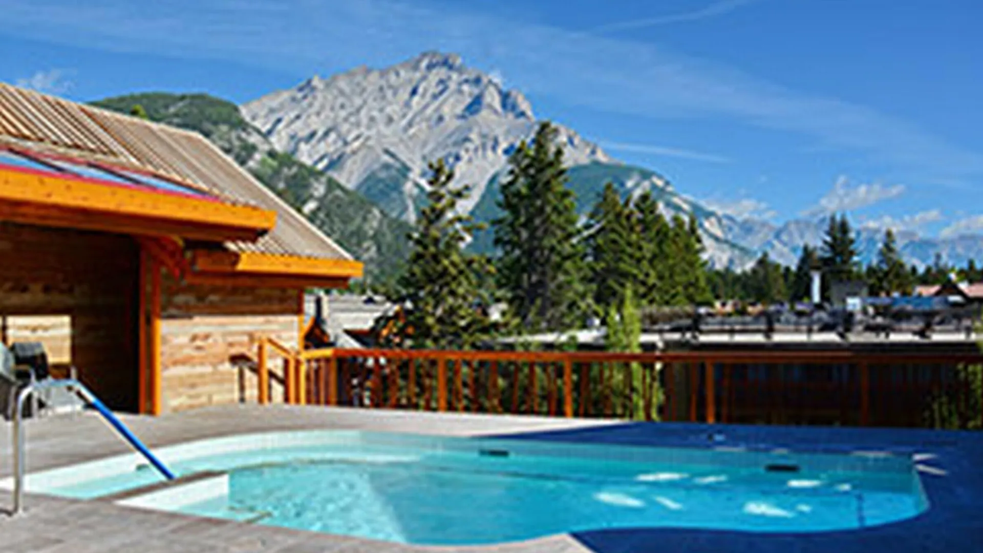 Moose Hotel And Suites Банф